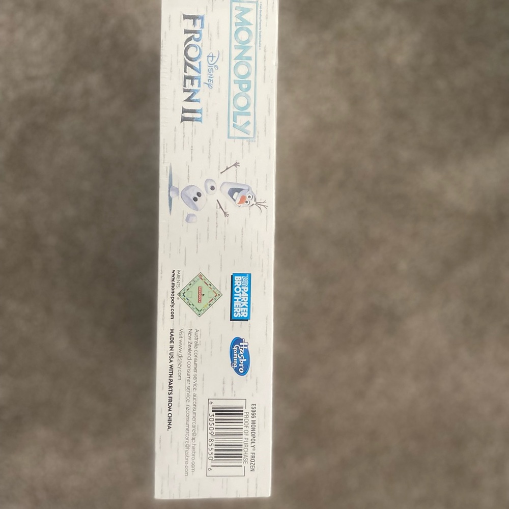 ⭐️Hasbro⭐️Frozen 2 Monopoly - Picture 3 of 3